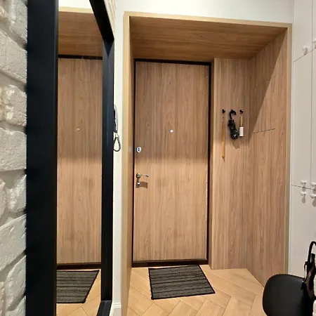 простора і вишукана в самому серці львова Apartamento Leópolis