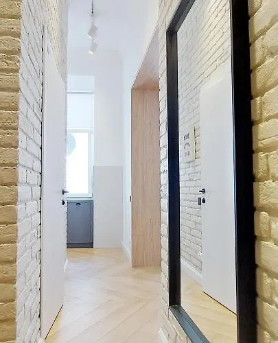 דירה простора і вишукана в самому серці львова *