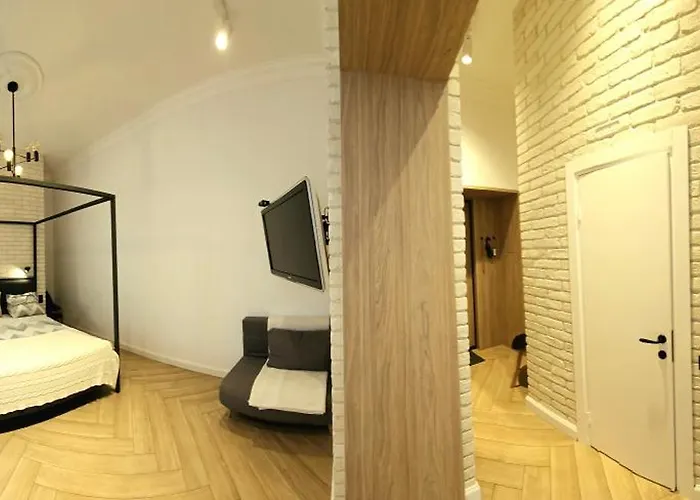 простора і вишукана в самому серці львова Apartamento